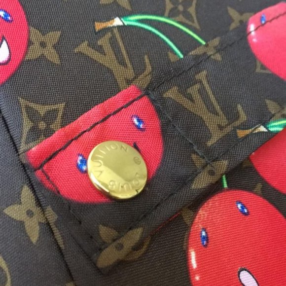LOUIS VUITTON x MURAKAMI Monogram Cherries (Cerises) Umbrella - Picture 4 of 12
